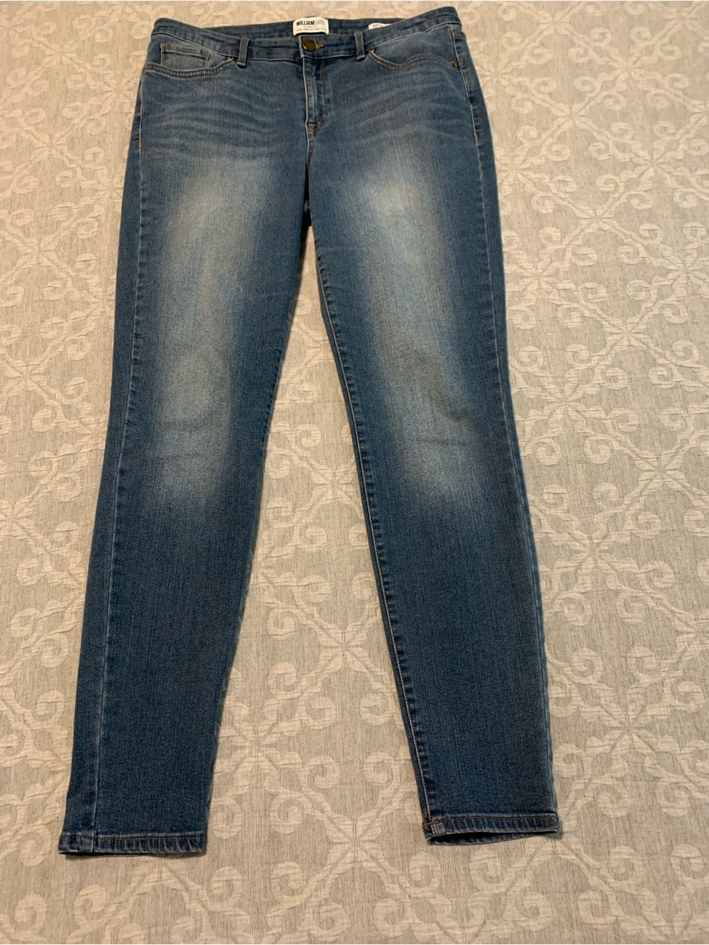 William Rast Women's Faded Blue Perfect Skinny Jeans (Size 31)